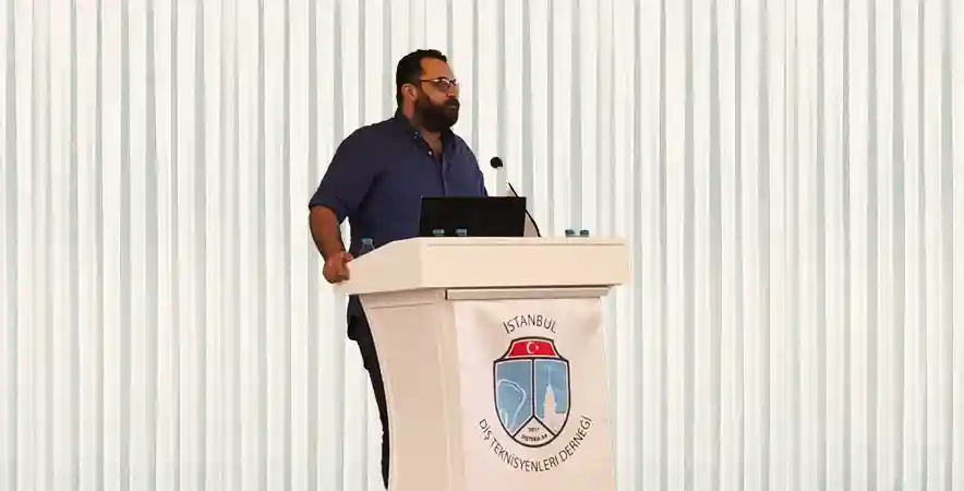 Medipol Üniversitesi Meslek Yüksek Okulu Diş Protez Teknolojisi program Başkanı Dr.Öğretim Üyesi Emir Bonabian Konuğumuz olarak 2025 Yılı Bahar Kahvaltısının bir diğer konuşmacısıydı